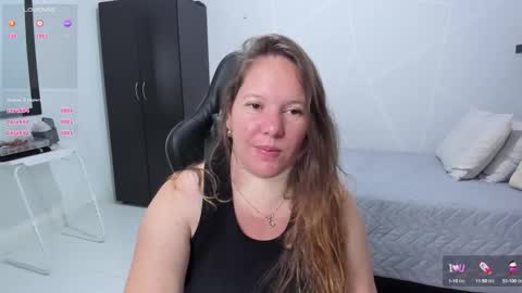 Samantha samy online show from 10.14.25