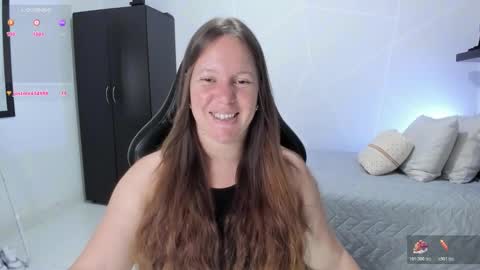 Samantha samy online show from 10.18.25