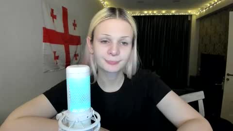 Snapshot of samanthamiasnik1 chatting on 01.05.25 Samantha online show from 01.05.25