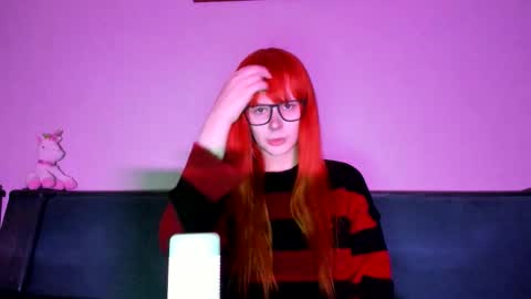 Snapshot of samanthamiasnik1 chatting on 10.04.25 Samantha online show from 10.04.25