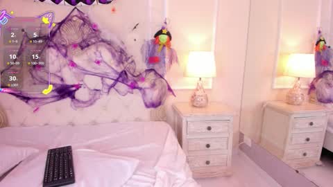 Samantha  online show from 10.26.25