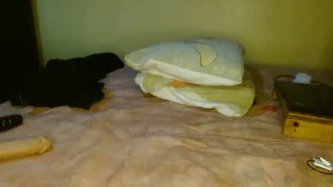 Snapshot of samanthjey chatting on 11.04.25 manth online show from 11.04.25