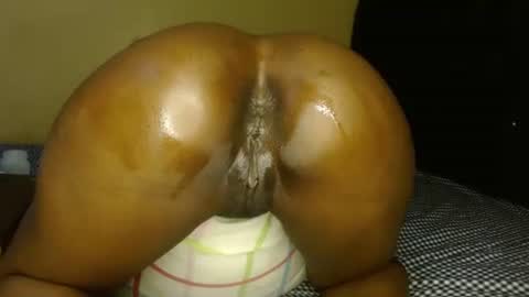 Snapshot of samanthjey chatting on 11.18.25 manth online show from 11.18.25