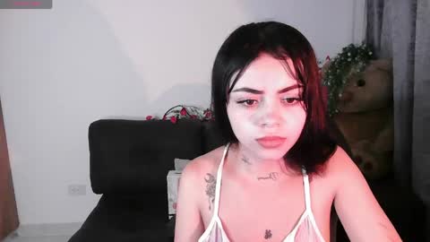 Samara   Please remeber follow me and rate me - thumbs up online show from 04.23.26