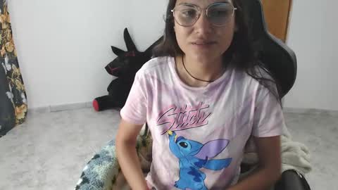 Snapshot of samara429147 chatting on 10.28.25 samara online show from 10.28.25