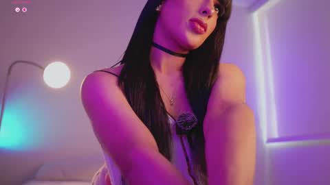 Snapshot of samara_gray chatting on 11.19.25 SAMARA GRAY online show from 11.19.25