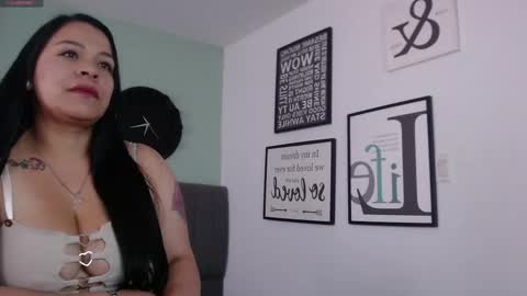 Snapshot of samara_novoa chatting on 02.21.25 Any online show from 02.21.25