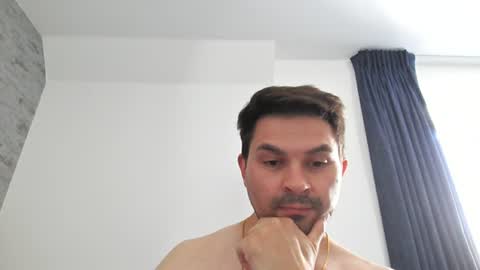 Snapshot of sambaker780141 chatting on 06.25.26 sambaker780141 online show from 06.25.26
