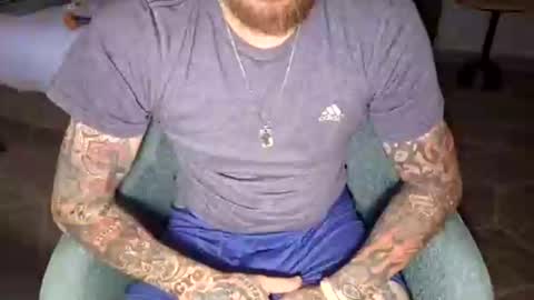 Snapshot of samboiamtho chatting on 12.19.24 samboiamtho online show from 12.19.24