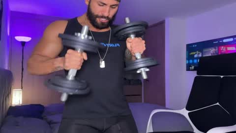 Snapshot of samdornan chatting on 01.25.25 Sam Dornan online show from 01.25.25