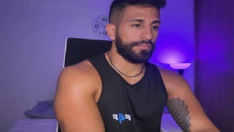 Snapshot of samdornan chatting on 02.07.25 Sam Dornan online show from 02.07.25