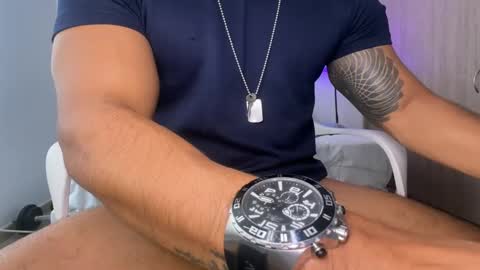 Snapshot of samdornan chatting on 02.08.25 Sam Dornan online show from 02.08.25