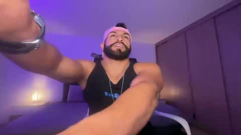 Snapshot of samdornan chatting on 02.21.25 Sam Dornan online show from 02.21.25