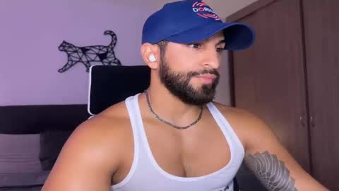 Snapshot of samdornan chatting on 02.27.25 Sam Dornan online show from 02.27.25