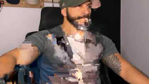 Snapshot of samdornan chatting on 02.05.26 Sam Dornan online show from 02.05.26