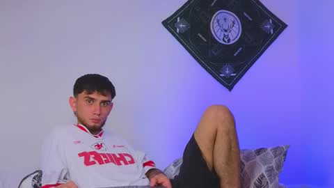 Snapshot of samevansx chatting on 10.28.25 samevansx online show from 10.28.25