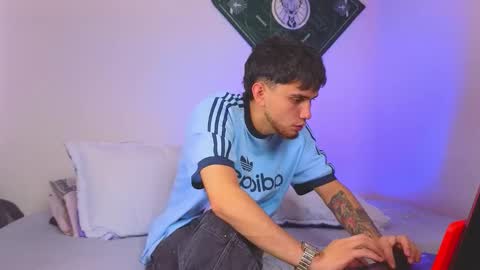 Snapshot of samevansx chatting on 12.01.25 samevansx online show from 12.01.25