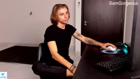 Snapshot of samgorgeous chatting on 02.20.25 Fansly - Top4fans online show from 02.20.25