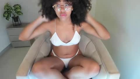 Samie Mury  online show from 11.10.25