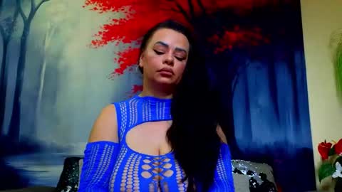 Snapshot of samiraevans chatting on 12.22.25 online show from 12.22.25