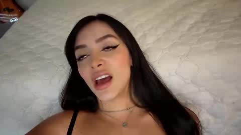 Snapshot of sammarastone chatting on 12.15.24 Maria online show from 12.15.24