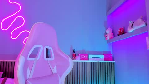 Snapshot of sammy__rose chatting on 04.19.26 Sammy Rose online show from 04.19.26