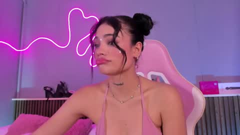 Snapshot of sammy__rose chatting on 05.21.26 Sammy Rose online show from 05.21.26