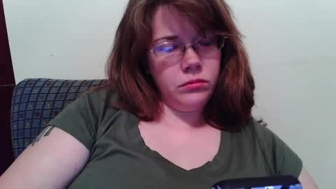 Snapshot of sammy_lyn chatting on 10.04.25 Sam online show from 10.04.25