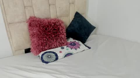 Sammy Sam Samantha online show from 04.13.26