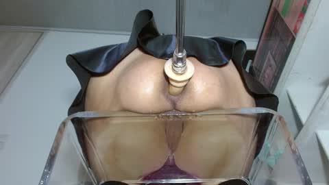 Snapshot of sammyevanss__ chatting on 02.08.25 SAMMY online show from 02.08.25