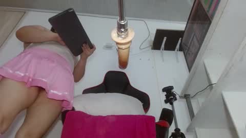 Snapshot of sammyevanss__ chatting on 02.08.25 SAMMY online show from 02.08.25