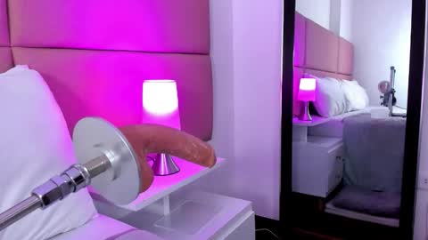 Sammy Morales online show from 11.20.25