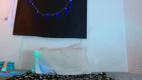 Samantha ferrer online show from 02.06.25