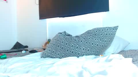 Samantha ferrer online show from 03.10.25