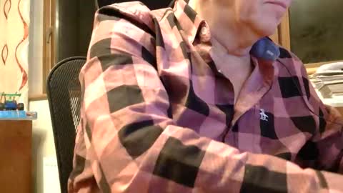 Snapshot of samsenior70 chatting on 10.16.25 Sam online show from 10.16.25