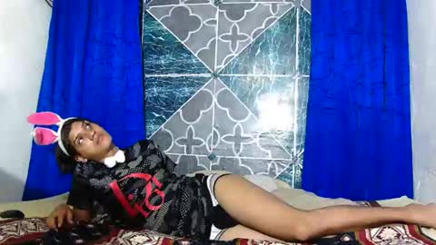 Samuel Sincee online show from 10.31.25