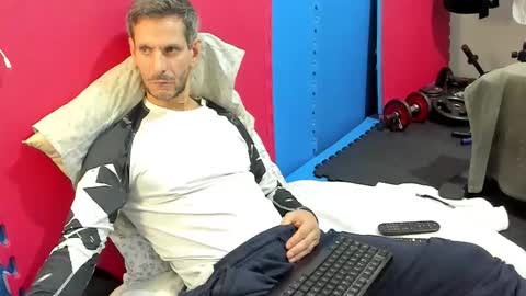 Snapshot of samuraijiu chatting on 10.24.25 samuraijiu online show from 10.24.25