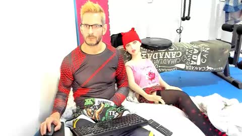 Snapshot of samuraijiu chatting on 11.25.25 samuraijiu online show from 11.25.25