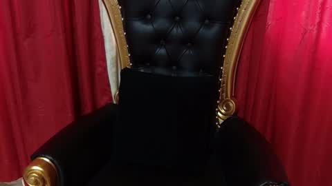 Snapshot of samy_noa chatting on 11.19.25 samy_noa online show from 11.19.25