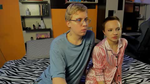 Snapshot of samyscott chatting on 02.01.26 SamyScott online show from 02.01.26