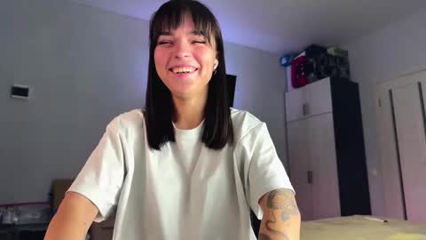 Lola online show from 12.03.25