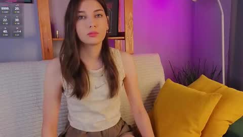 Snapshot of sandili chatting on 12.18.25 Isabel but you can call me Bella online show from 12.18.25