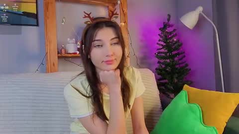 Snapshot of sandili chatting on 12.23.25 Isabel but you can call me Bella online show from 12.23.25