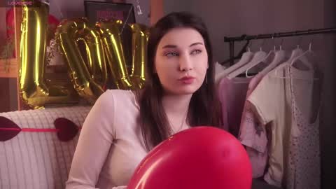 Snapshot of sandili chatting on 02.16.26 Isabel but you can call me Bella online show from 02.16.26