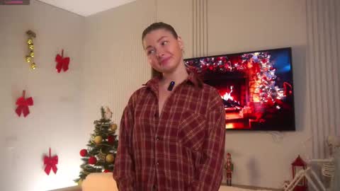 Emma  online show from 12.20.25