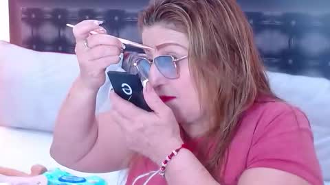 SANDRA online show from 10.19.25