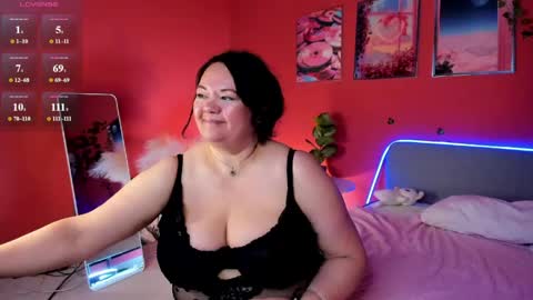 Snapshot of sandra__jackson chatting on 05.15.26 sandra__jackson online show from 05.15.26