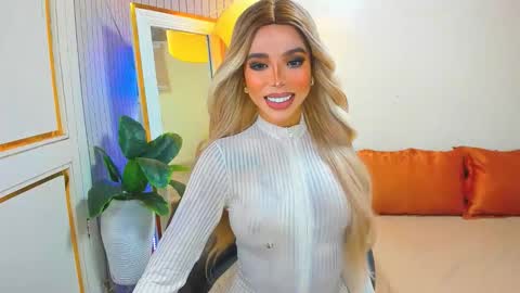 Sandra Hornball online show from 12.17.25