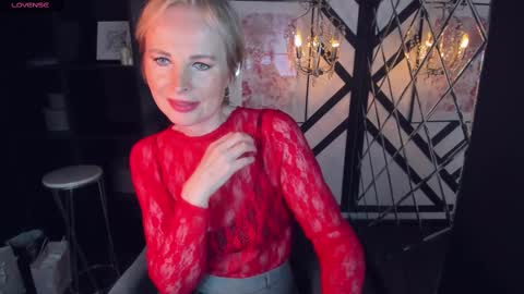 Sandra online show from 02.15.25