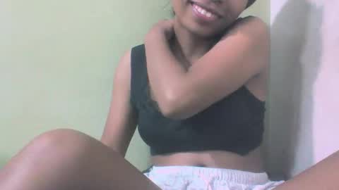 Snapshot of sandy735579 chatting on 02.25.26 sandy735579 online show from 02.25.26